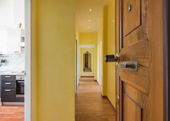 Appartement The Rent - Colourful Two-bedroom Near Termini Station *