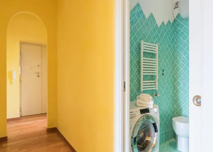 The Rent - Colourful Two-bedroom Near Termini Station Appartement